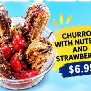 Churros With Nutella And Strawberries